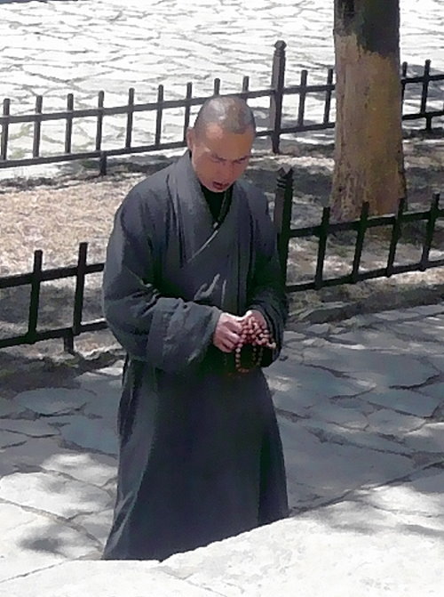 Betender Mönch