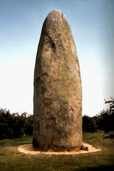 Menhir von Champ-Dolent (Schmerzensfeld)